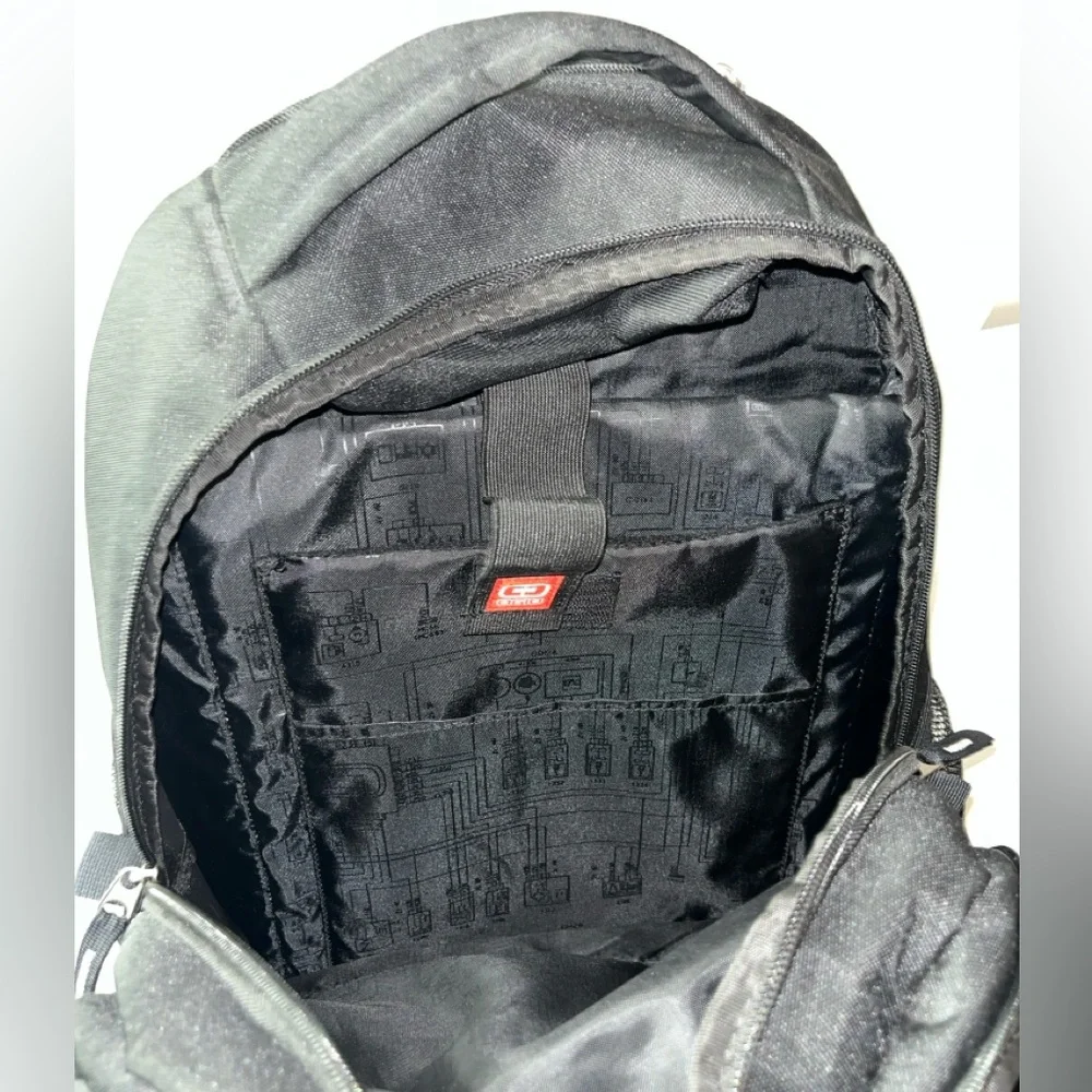 OGIO‎ Rogue Backpack Black Laptop Travel Bag Padded Heavy Duty Tech LCM Logo